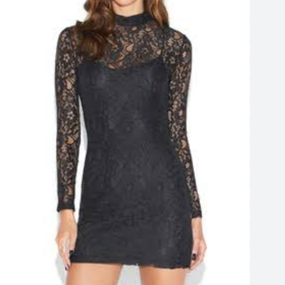 HONEY PUNCH black long sleeve lace bodycon mini dress.